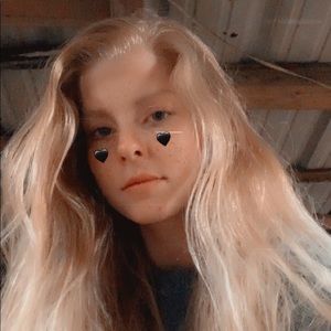 Meet your Posher, Melissa